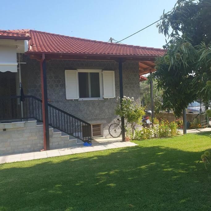 Villa Anna Mitropolis  Exterior photo